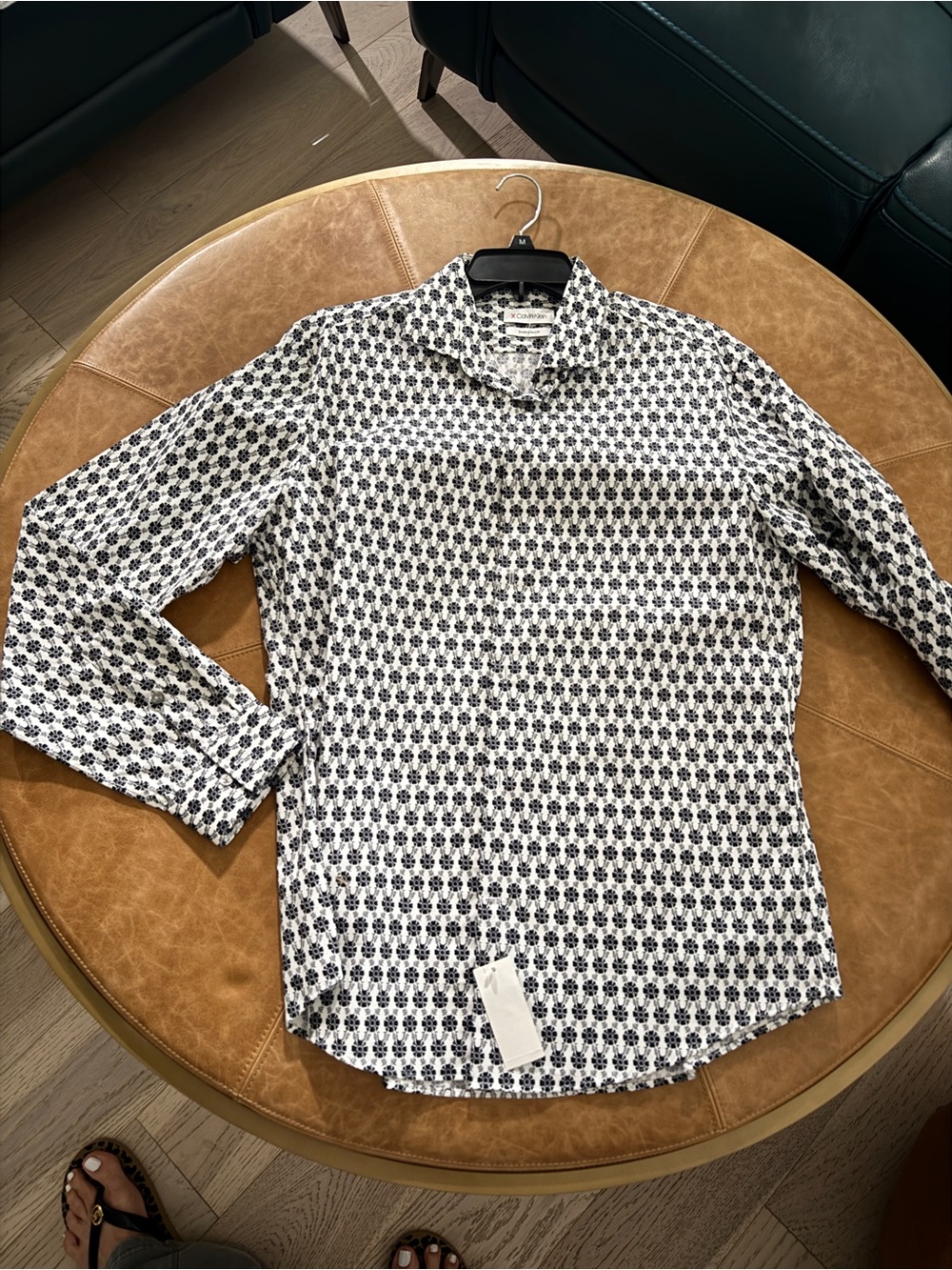 Calvin Klein Men's White & Black Patterned Long-Sleeve Button-Up Shirt
